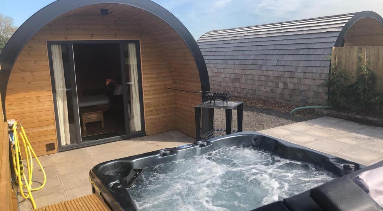 فندق Superior Glamping Pod With Hot Tub فرودشام المظهر الخارجي الصورة